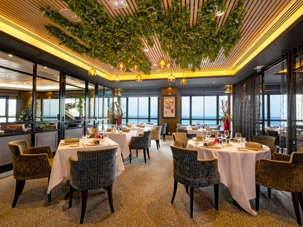 381-restaurant-7-mers