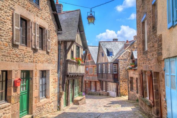 Dinan